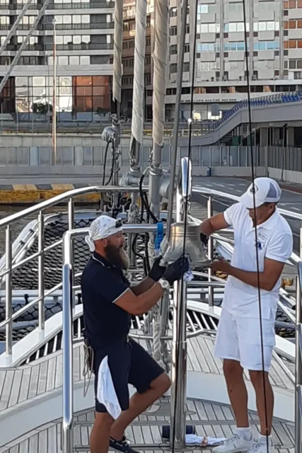 Arbeit auf dem Segelschiff